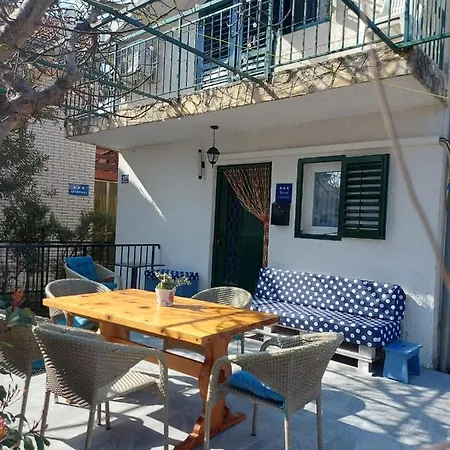 Alka Apartment *
